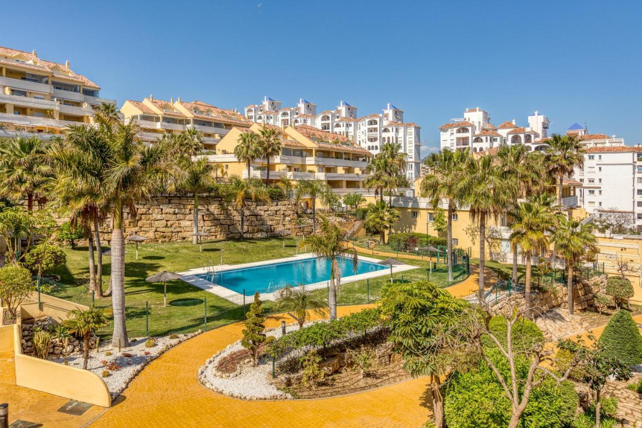 Hanami Puerto Alto Pa 1-1 Estepona Kültér fotó